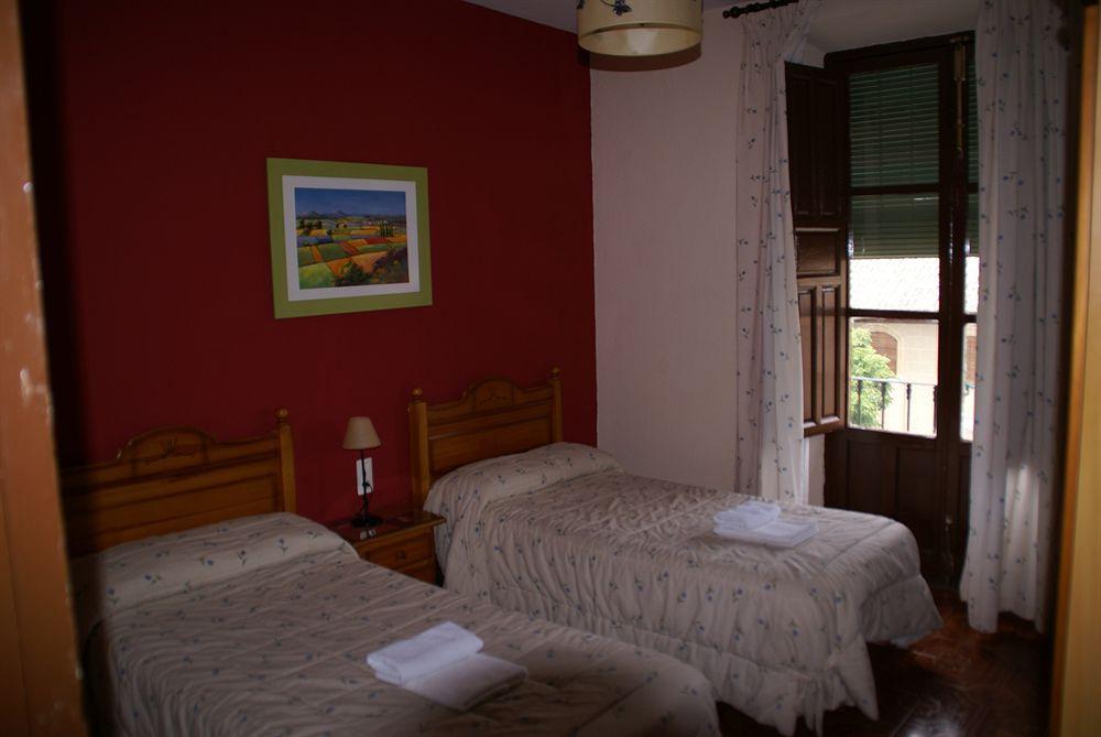 Oyo Fonda Sanchez Hotell Granada Exteriör bild