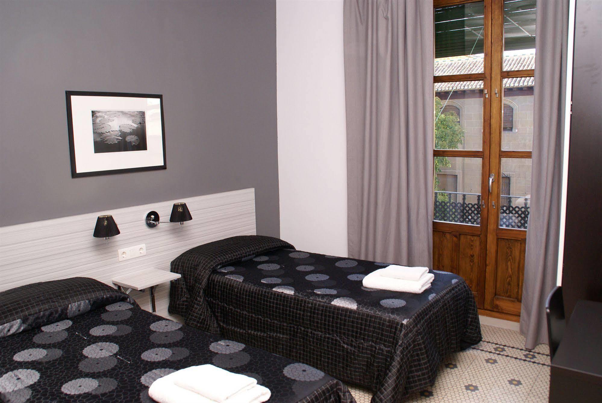 Oyo Fonda Sanchez Hotell Granada Exteriör bild