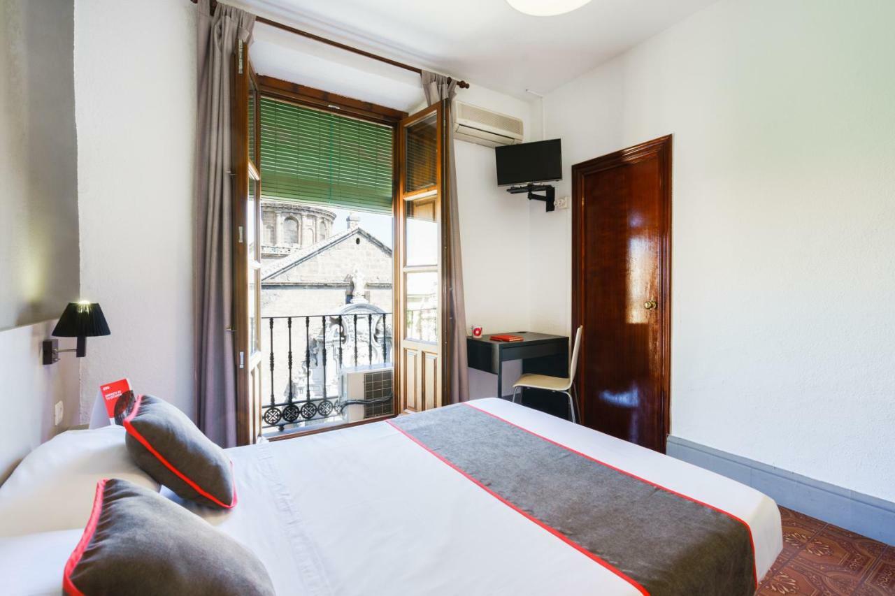 Oyo Fonda Sanchez Hotell Granada Exteriör bild