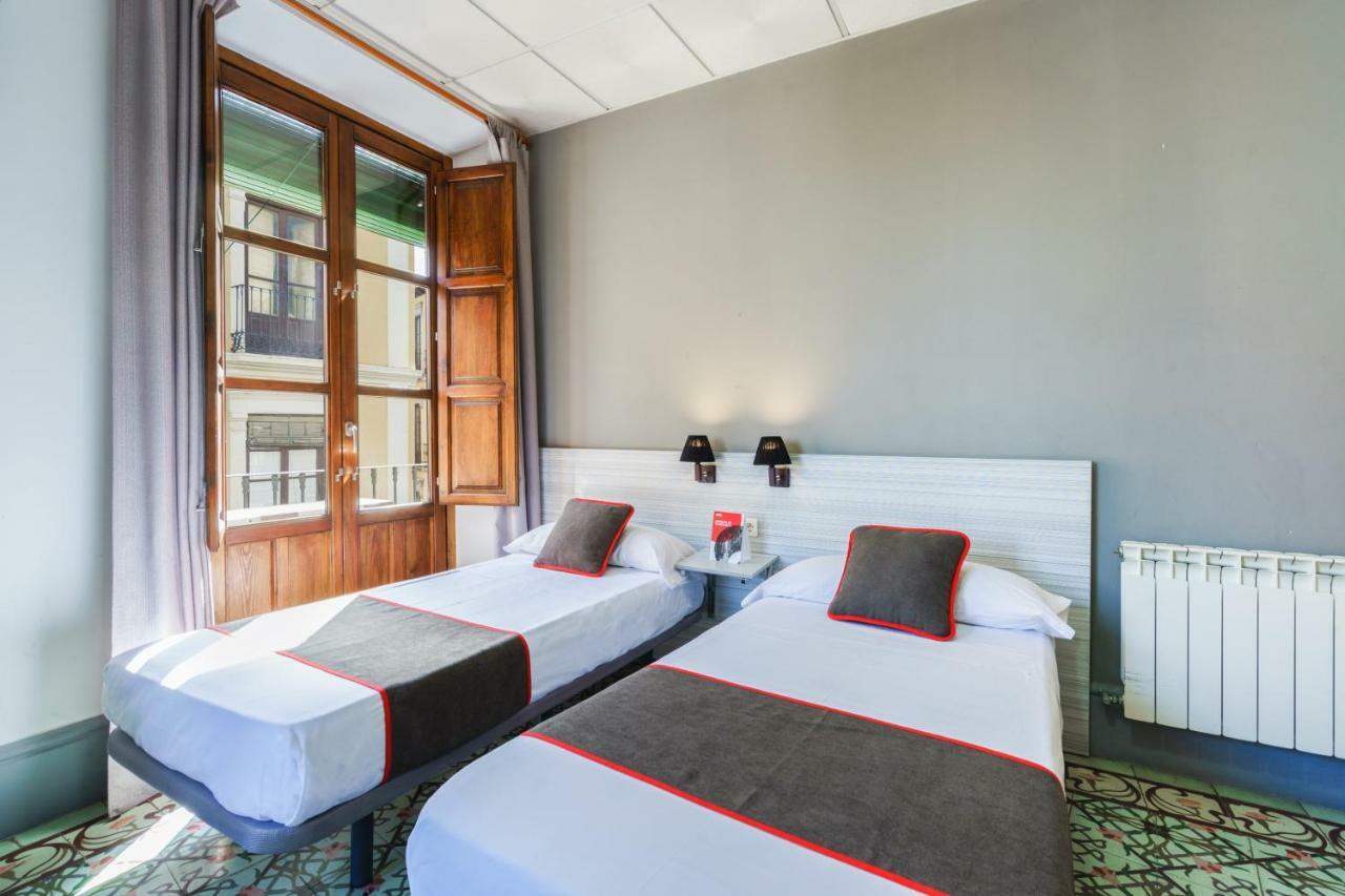 Oyo Fonda Sanchez Hotell Granada Exteriör bild