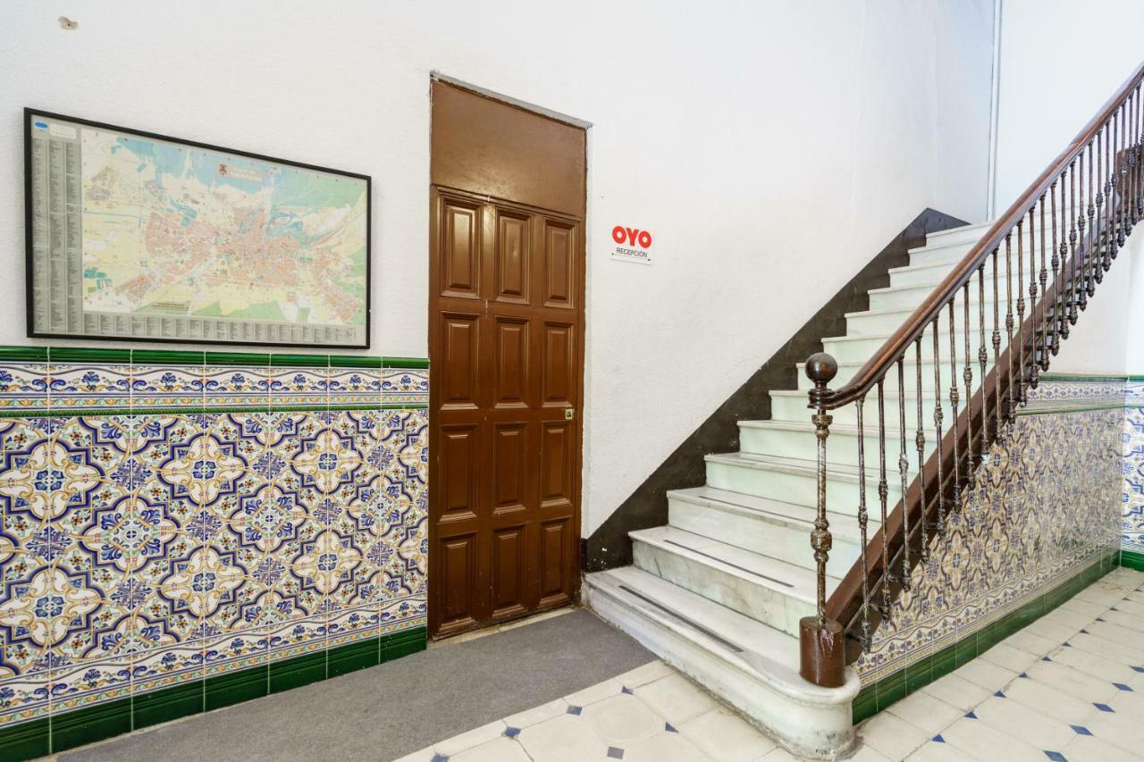 Oyo Fonda Sanchez Hotell Granada Exteriör bild