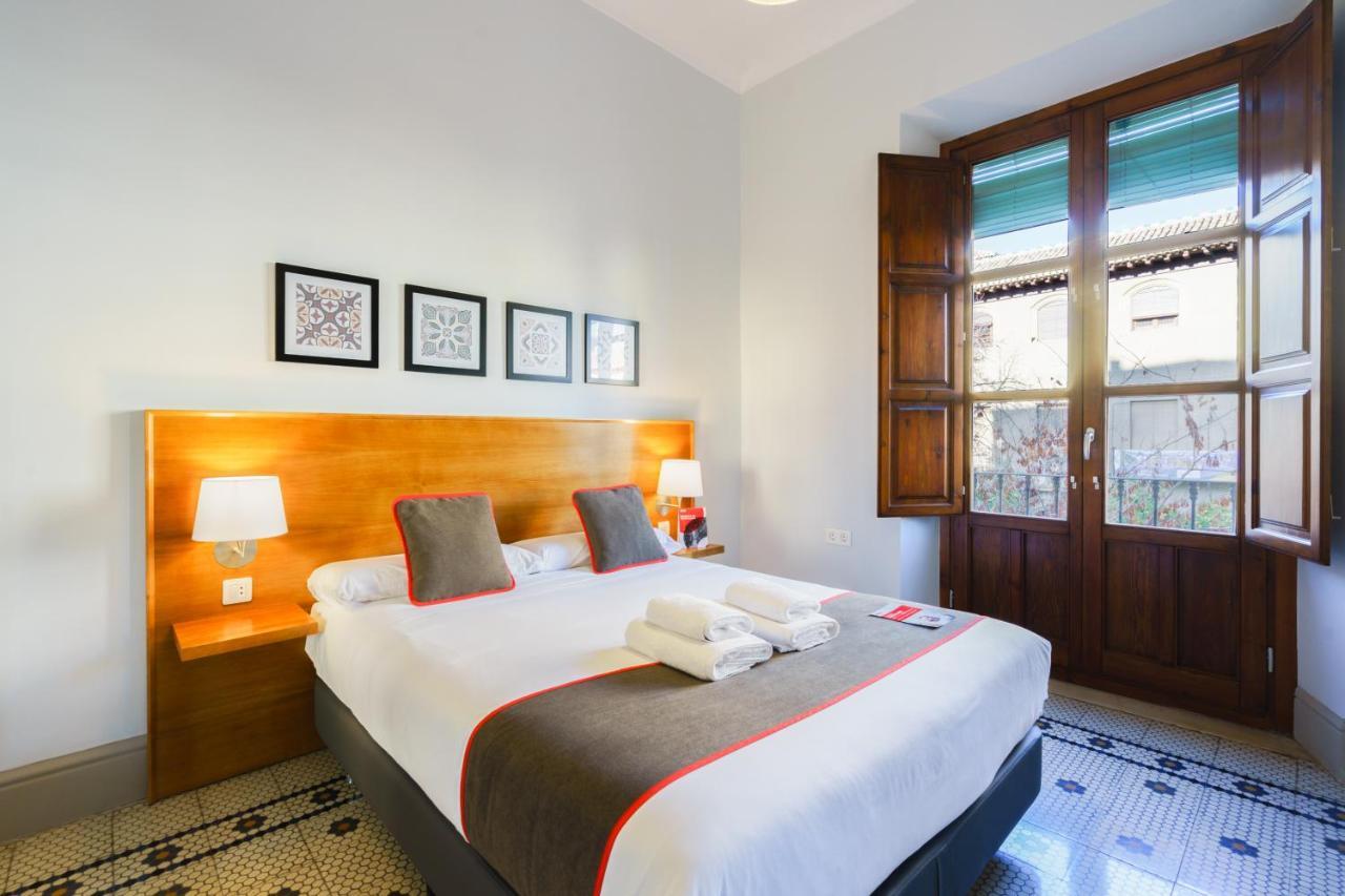 Oyo Fonda Sanchez Hotell Granada Exteriör bild