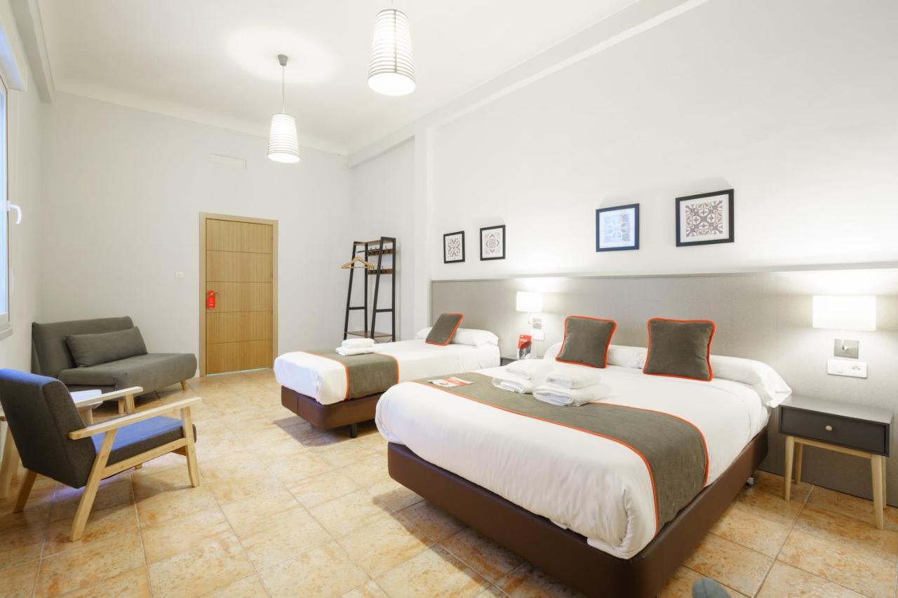 Oyo Fonda Sanchez Hotell Granada Exteriör bild